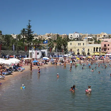 Apartment Modern 1br Maisonette Steps From The Promenade Sliema
